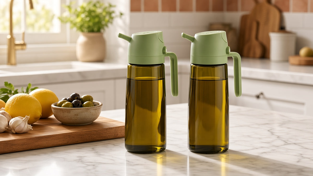 Aceitera de cristal en la encimera de la cocina
