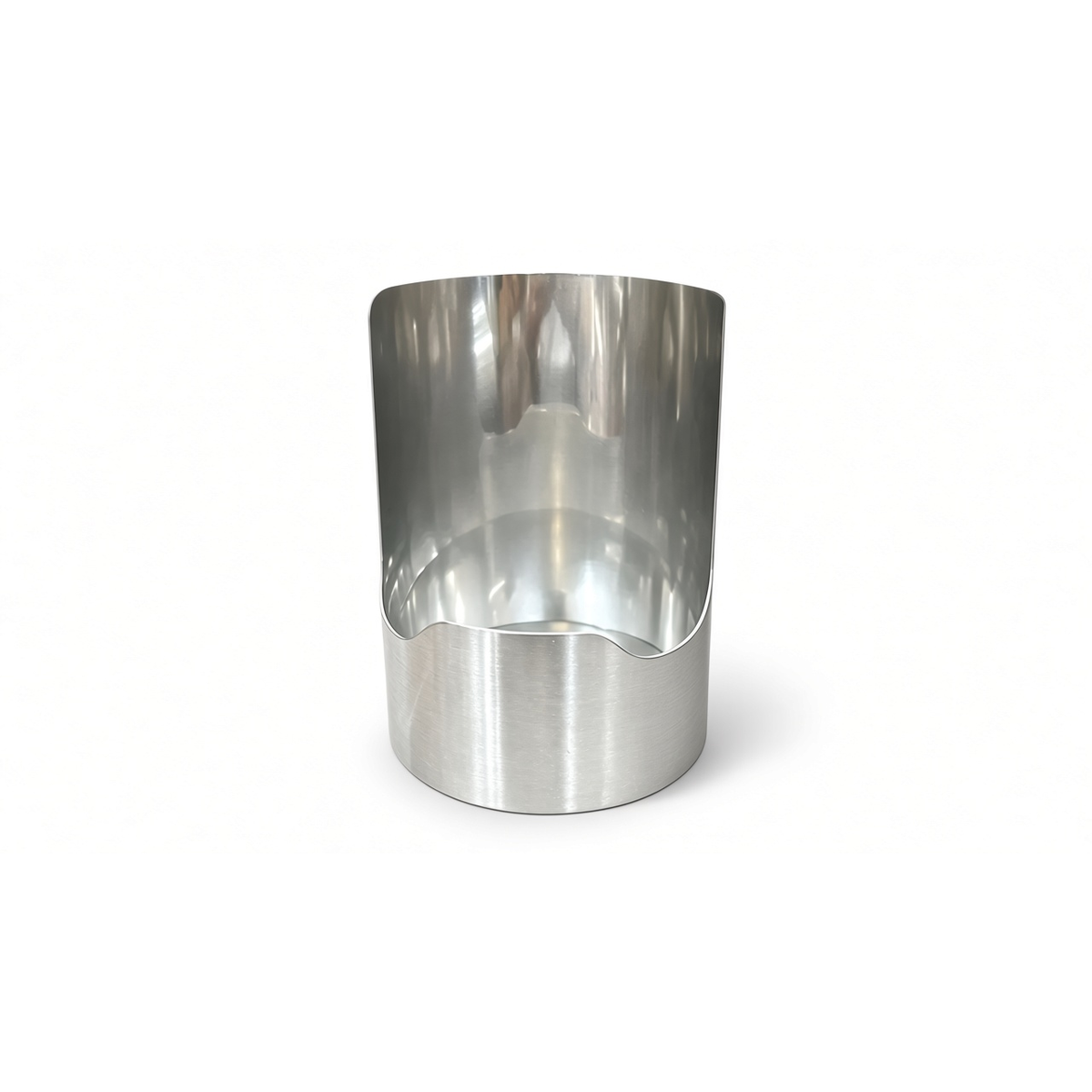 Soporte de acero inoxidable para cucharón y tapa de olla, fondo blanco